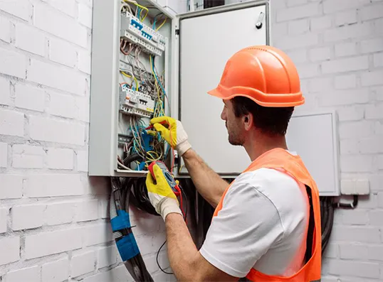 Eletricista no Jardim das Maravilhas em Santo André